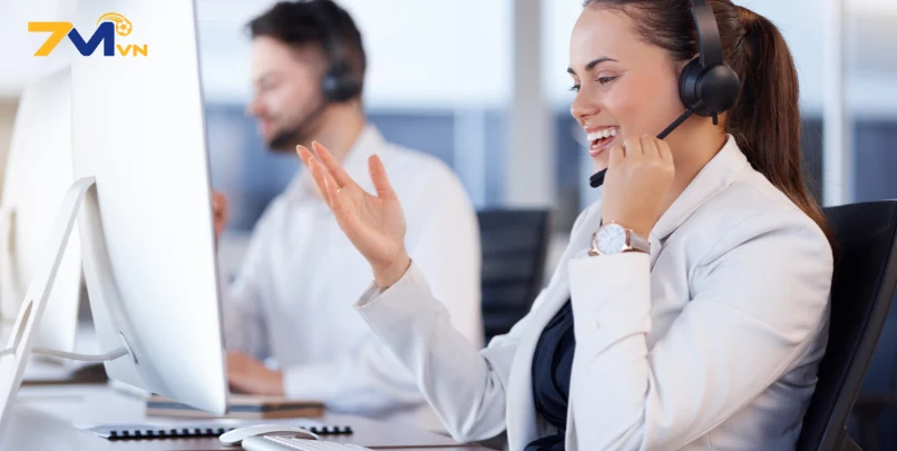 Những vấn nên liên hệ với marcoll.io